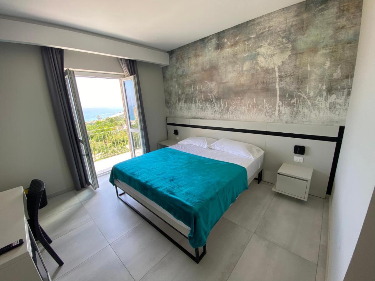 Aether Suites Tropea - Free Private Parking 외부 사진