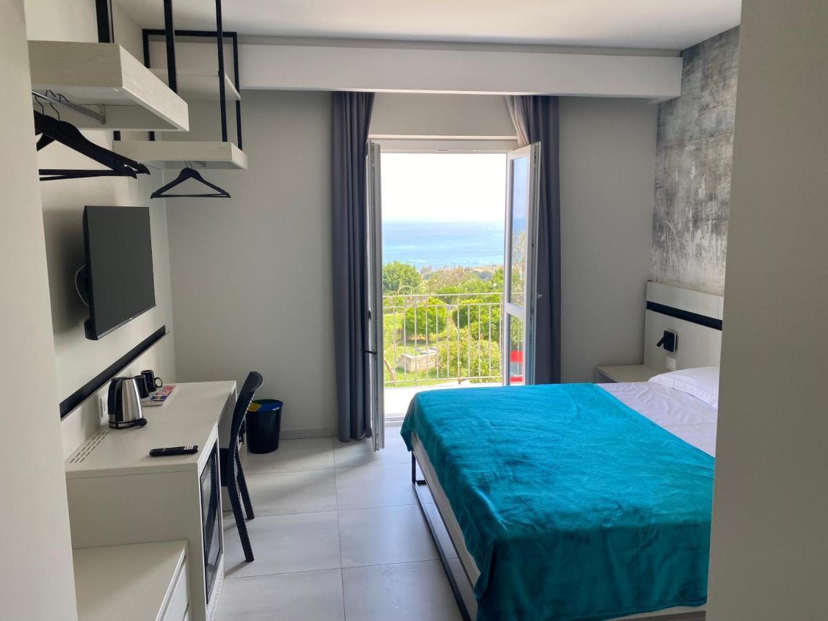Aether Suites Tropea - Free Private Parking 외부 사진